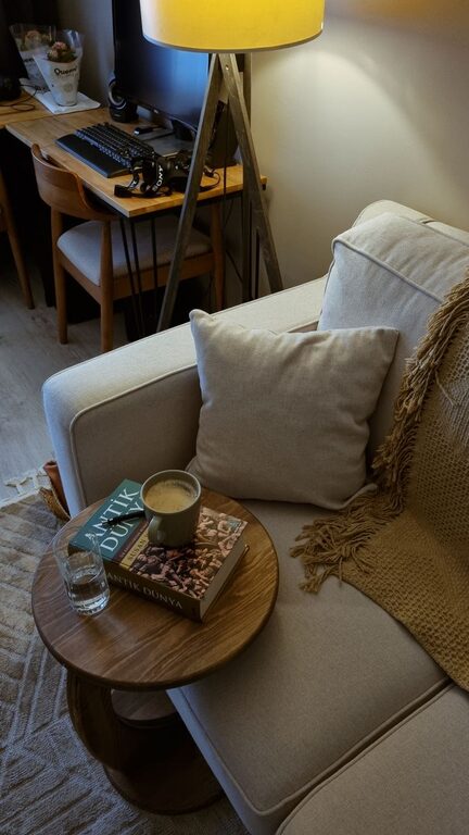 Affordable Tips for Creating a Cozy and Inviting Living Space